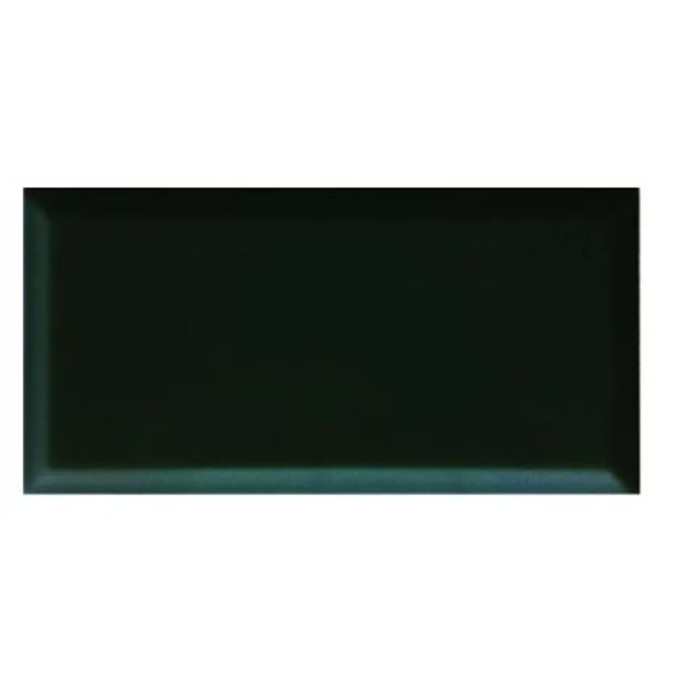 Revestimiento-Biselado-Negro-Brillante-75x15-Cm.